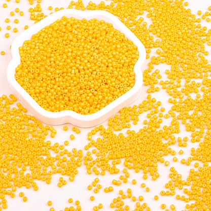 8/0 Glass Seed Beads Bulk, Orange-Yellow 3mm Tiny Round Craft Seed Bead, Small Mini Pony Beads for Jewelry Making Bracelet Necklace Wrist Beading Weaving Supplies, 2500pcs
