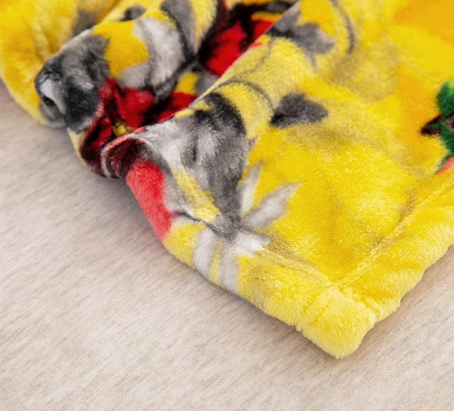 DaDa Bedding Tropical Farmhouse Hummingbird Throw Blanket - Rustic Yellow Fleece Bright Super Soft Faux Mink - Cozy & Lightweight - 63" x 90