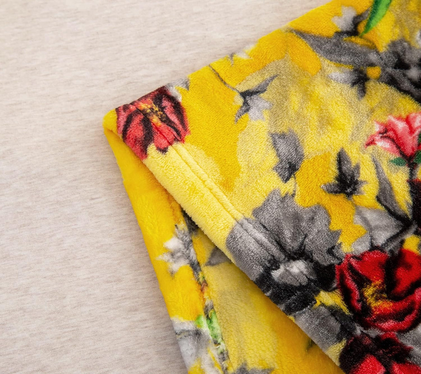 DaDa Bedding Tropical Farmhouse Hummingbird Throw Blanket - Rustic Yellow Fleece Bright Super Soft Faux Mink - Cozy & Lightweight - 63" x 90
