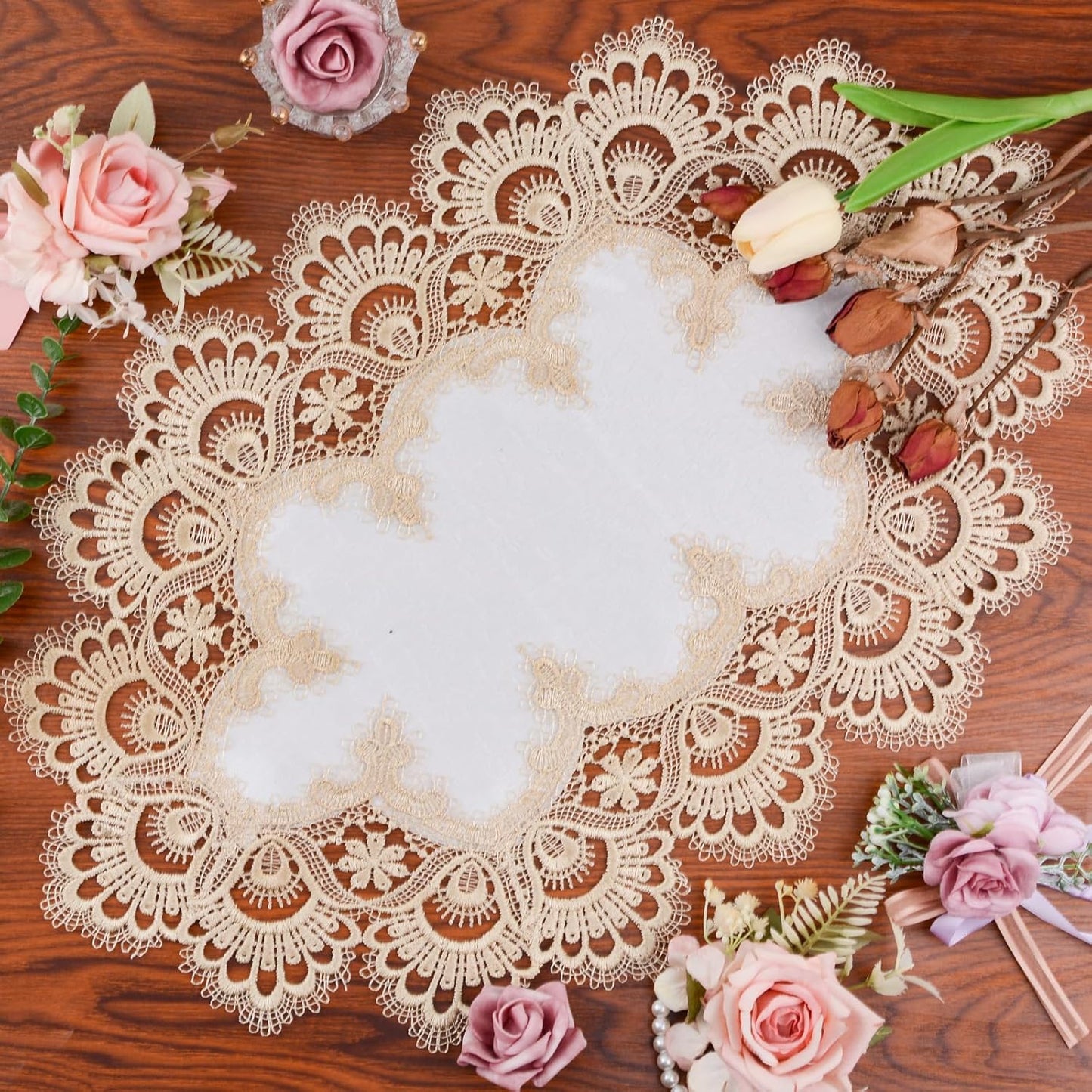 Polyester Ellipses Table Cover with Lace Trim, Light Yellow Lace Dustproof Home Festival Table Cloth for Dining Room Kitchen, 30 * 45cm