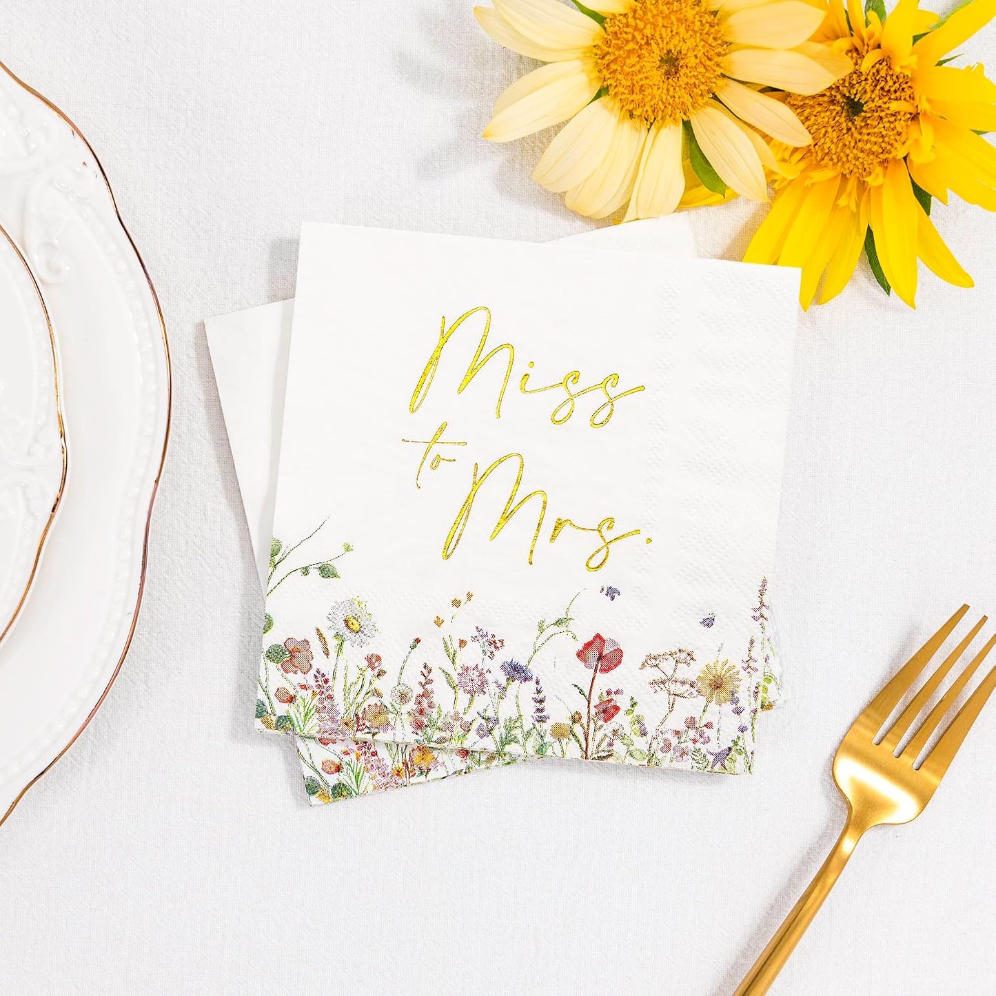 3-Ply Floral Bridal Shower Napkins - Gold Foil Miss to Mrs Paper Disposable Napkins for Engagement/Bridal Shower/Wedding/Bachelorette Party Decoration, 50 Counts