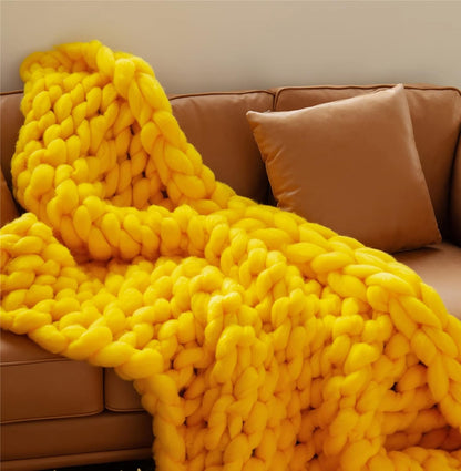 Chunky Knit Throw Blanket Soft Warm Knit Rug Couch Bed Home Decorator Handmade Soft Throw Blanket Cozy and Warm Home Decor Gift,Yellow,60x60cm(24x24inch)