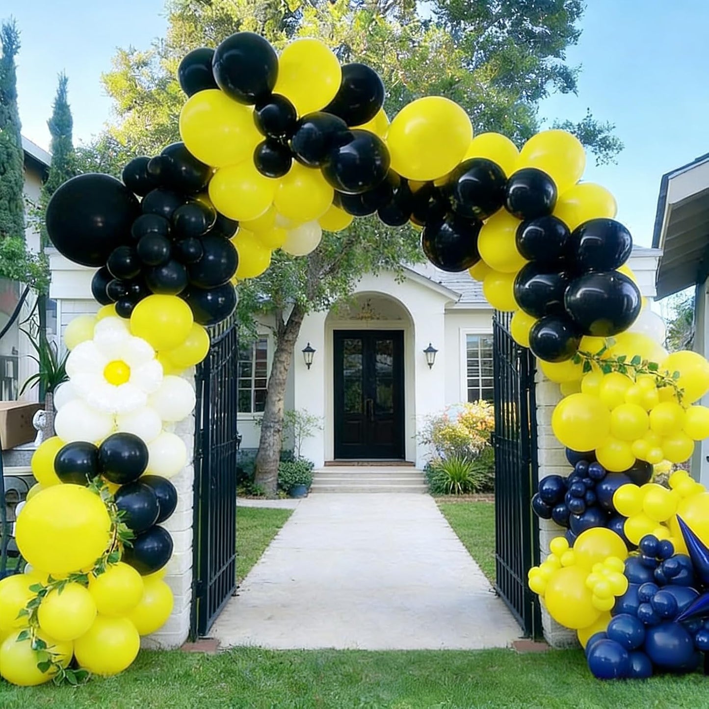 60pcs Yellow and White Balloons Kit, 12 Inch White Yellow Balloons | Latex Party Balloons for Sunflower & Bee Theme, Gender Reveal, Baby Shower, Spring Wedding, Easter & Graduation Decor