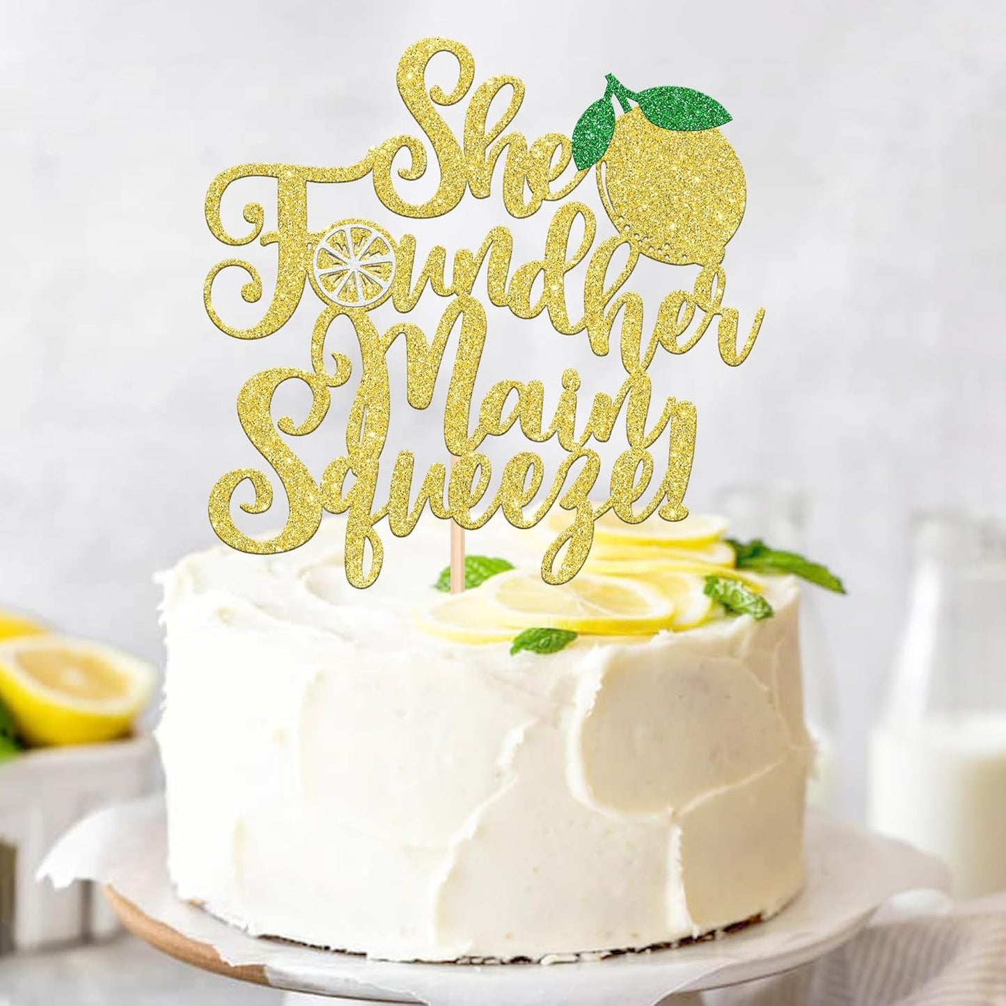 1 PCS She Found Her Main Squeeze Cake Topper Glitter Fruit Lemon Bridal Shower Cake Pick Decoration for Lemon Theme Wedding Engagement Bridal Shower Bachelorette Party Cake Decorations Supplies